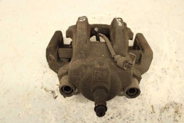 MACHOIRE ARRIERE DROITE BMW SERIE 1 / 2 / 3 / 4 - Vue 2